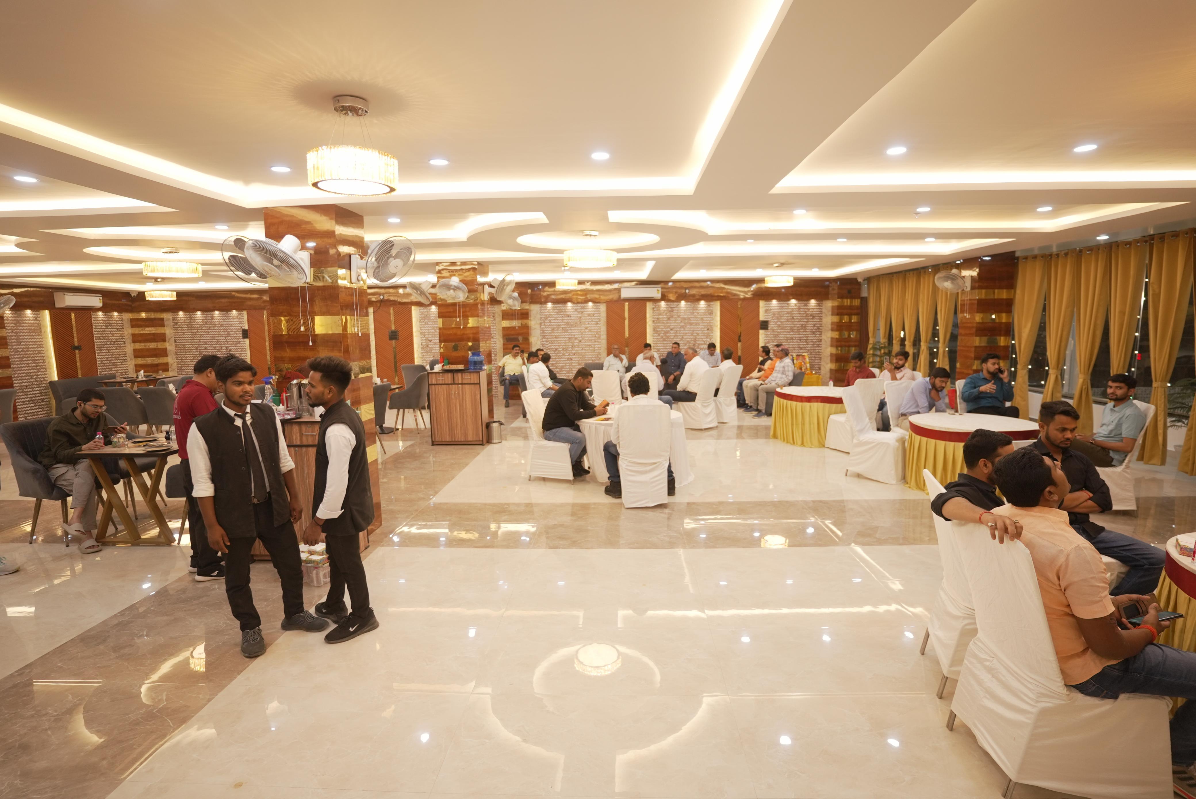 Restaurant image 2